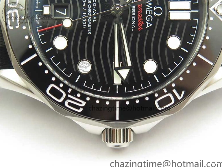 0113 2018 Seamaster Diver 300M VSF Best Edition Black Ceramic Dial on Black Gray Nato Strap A Unique 8057